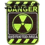 Нашивка DANGER restricted area (Опасность, зеленая, красивая) 03441103 НАКЛЕИВАЕТСЯ УТЮГОМ